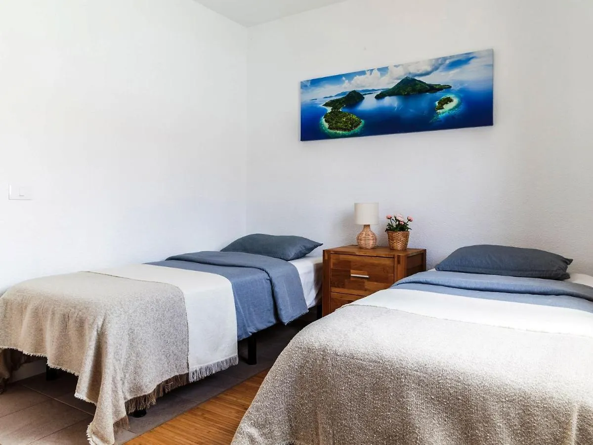Blue Waters Apartment With Heated Pool Costa Del Silencio Spain