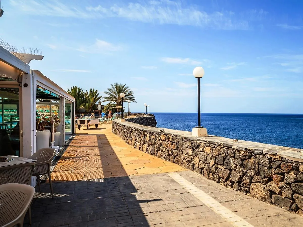 Blue Waters Apartment With Heated Pool Costa Del Silencio Spain