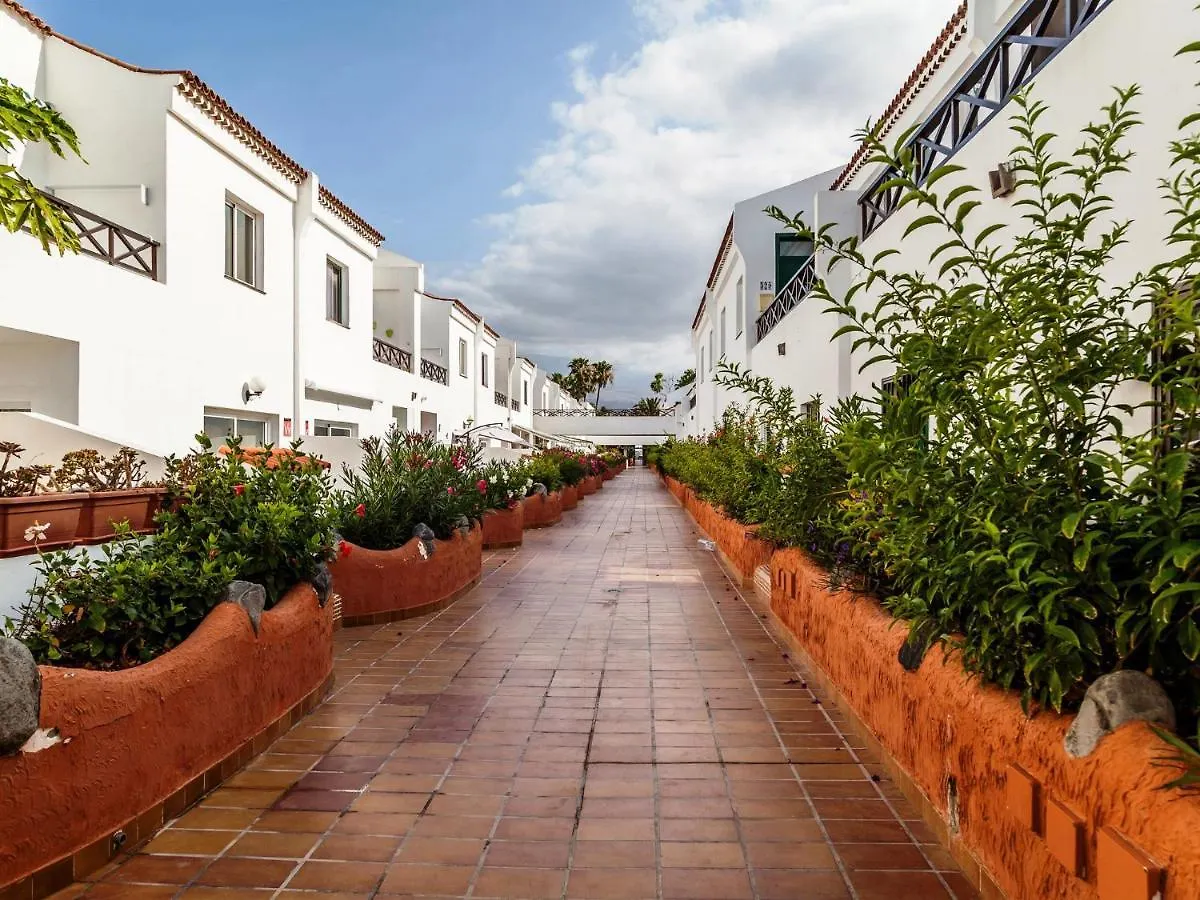Blue Waters Apartment With Heated Pool Costa Del Silencio Spain