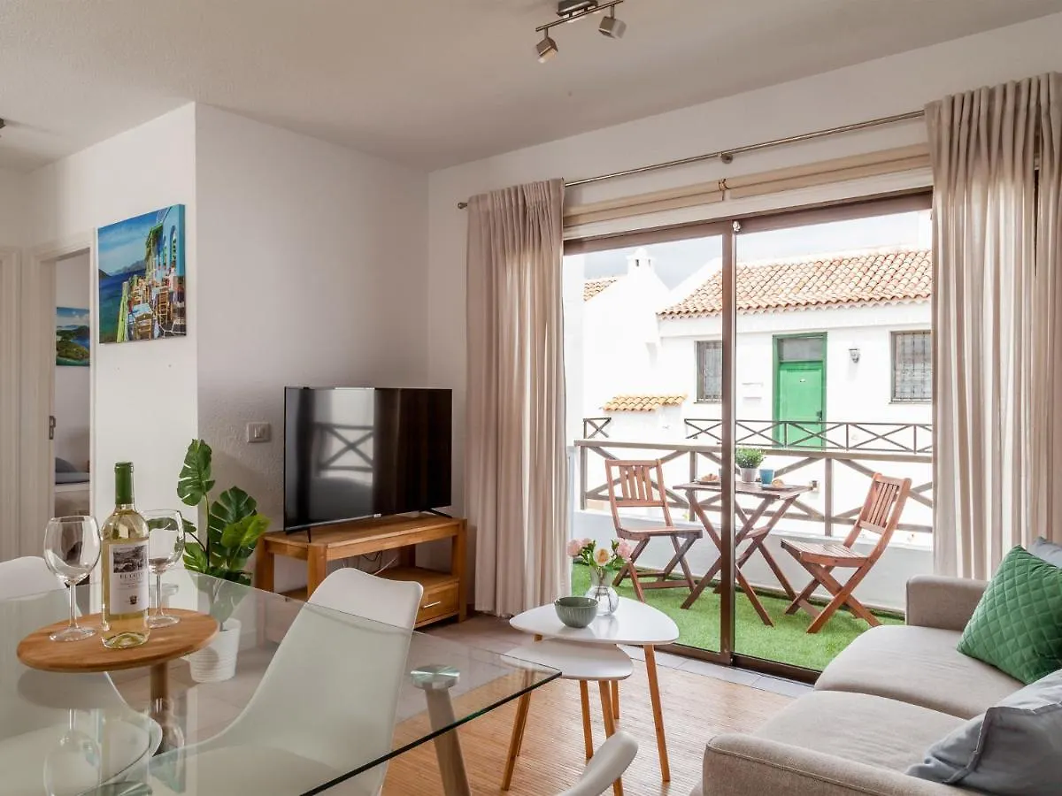 Blue Waters Apartment With Heated Pool Costa Del Silencio Spain